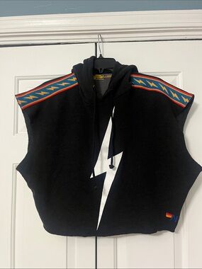 Ladies Black Sleeveless Hoodie Sweater with Lightning Graphic